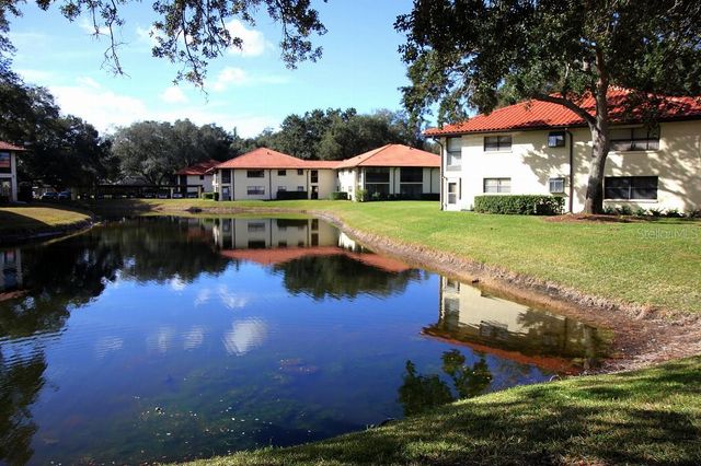 704 HAMMOCK PINE BOULEVARD 704, Clearwater, FL 33761