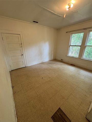 1124 Leander Street, Shreveport, LA 71104