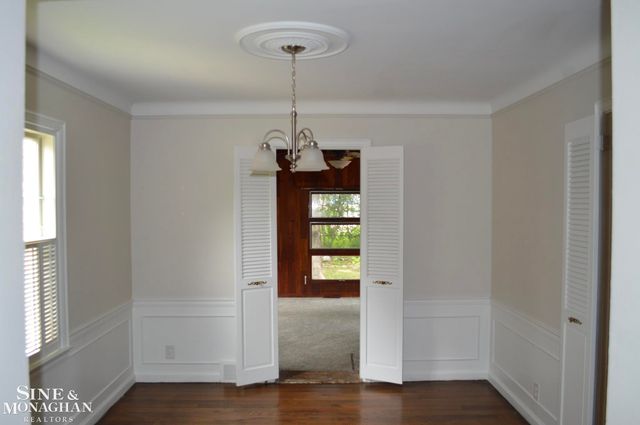 1932 Allard Avenue, Grosse Pointe Woods, MI 48236