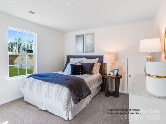 1609 Swallow Tail Drive, Cramerton, NC 28012