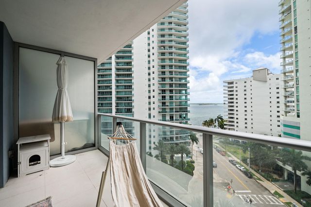 1300 Brickell Bay Drive 1005, Miami, FL 33131