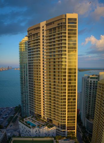 1300 Brickell Bay Drive 1005, Miami, FL 33131