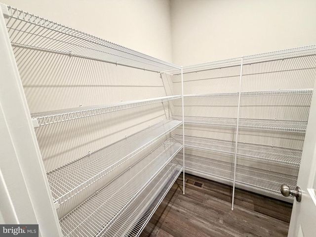 8028 ASHFORD DR, Fredericksburg, VA 22407