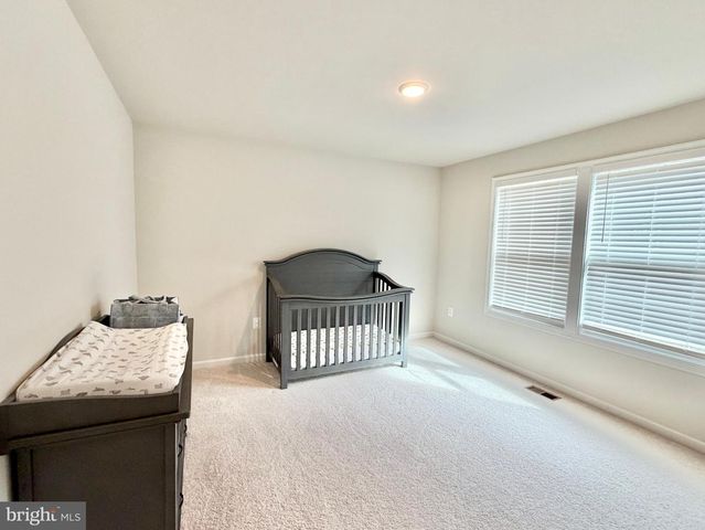 8028 ASHFORD DR, Fredericksburg, VA 22407