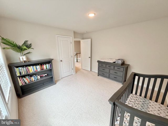 8028 ASHFORD DR, Fredericksburg, VA 22407