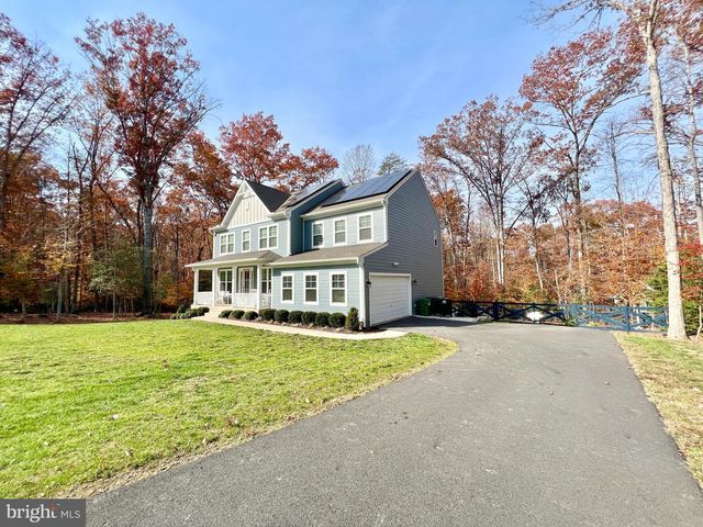 8028 ASHFORD DR, Fredericksburg, VA 22407