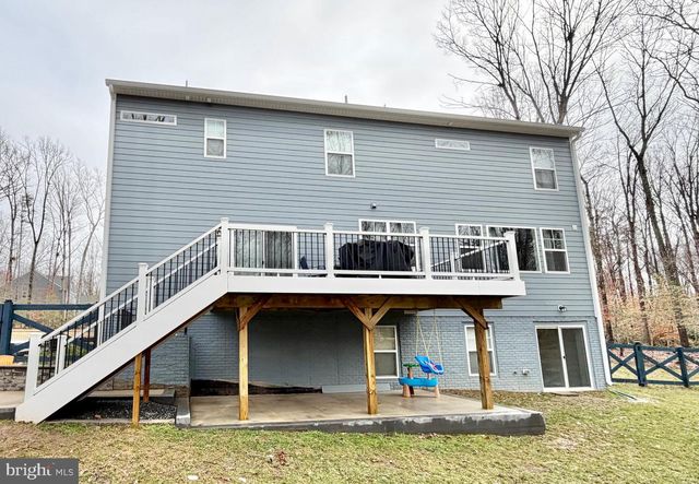 8028 ASHFORD DR, Fredericksburg, VA 22407