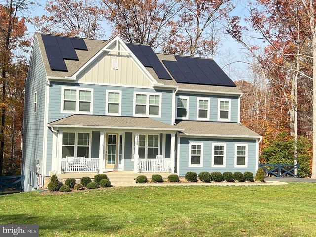 8028 ASHFORD DR, Fredericksburg, VA 22407