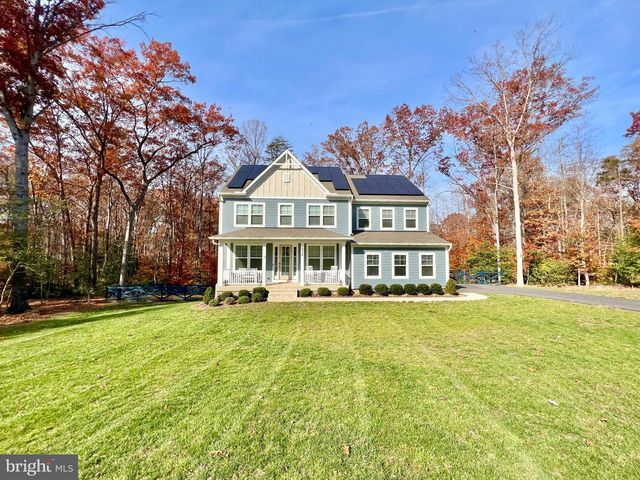 8028 ASHFORD DR, Fredericksburg, VA 22407