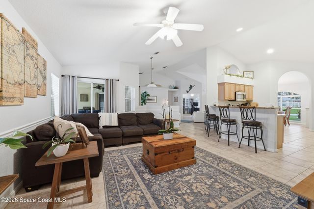 5878 NW Carovel Avenue, Port St. Lucie, FL 34986