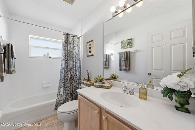 5878 NW Carovel Avenue, Port St. Lucie, FL 34986