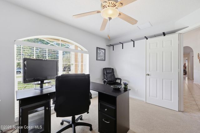 5878 NW Carovel Avenue, Port St. Lucie, FL 34986