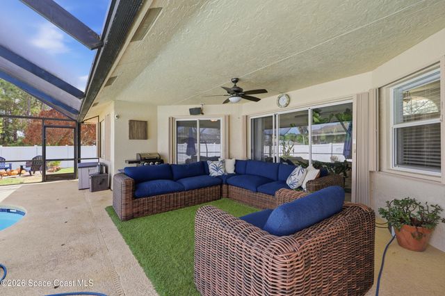 5878 NW Carovel Avenue, Port St. Lucie, FL 34986