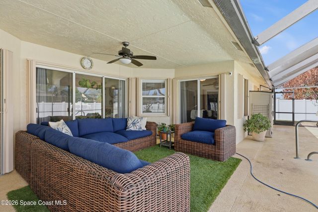 5878 NW Carovel Avenue, Port St. Lucie, FL 34986
