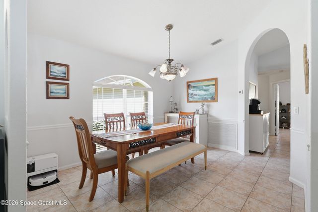 5878 NW Carovel Avenue, Port St. Lucie, FL 34986