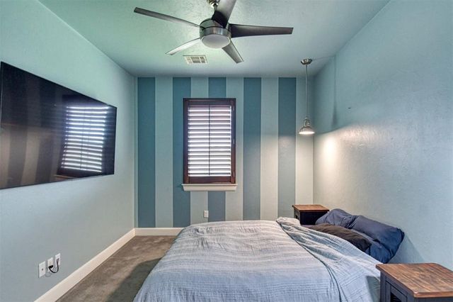 8825 Legacy Crossing Road, Oklahoma City, OK 73169