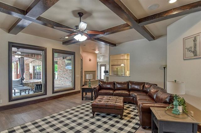 8825 Legacy Crossing Road, Oklahoma City, OK 73169