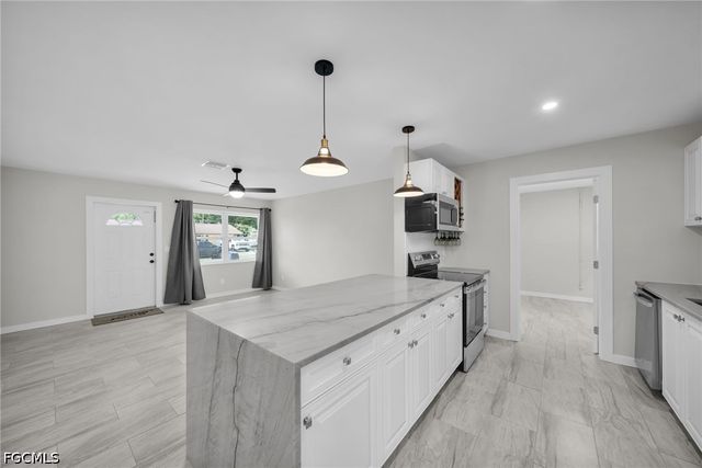 13444 Fourth ST, Fort Myers, FL 33905