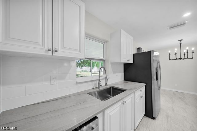 13444 Fourth ST, Fort Myers, FL 33905