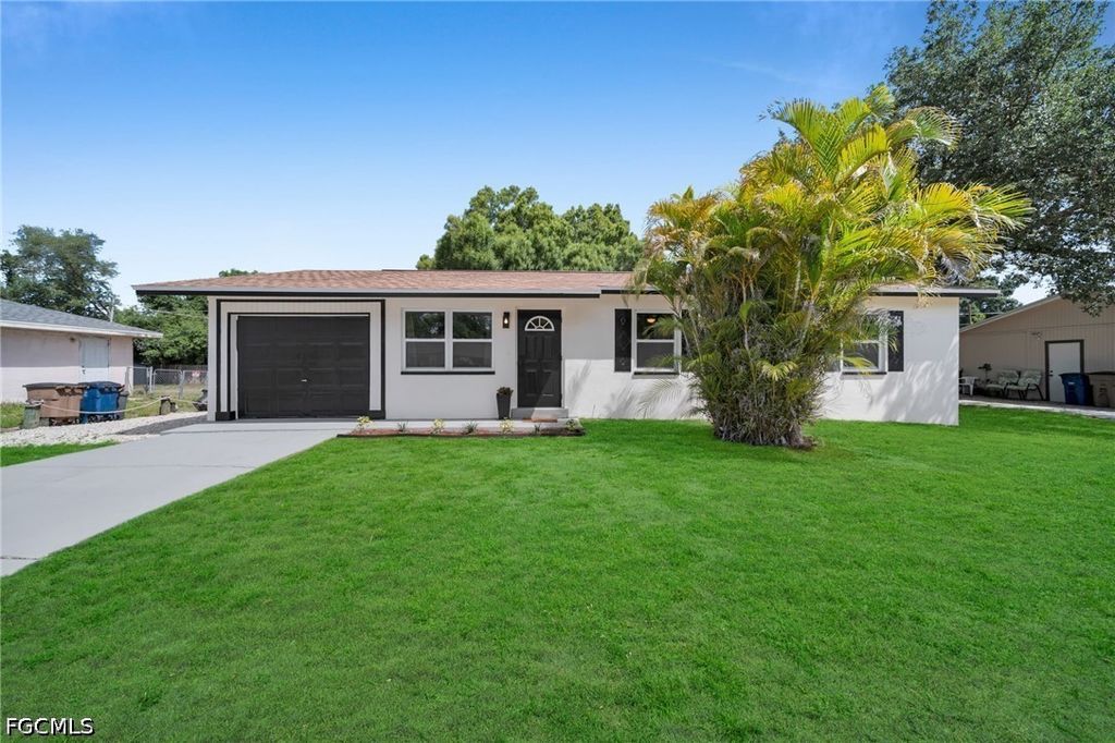 13444 Fourth ST, Fort Myers, FL 33905