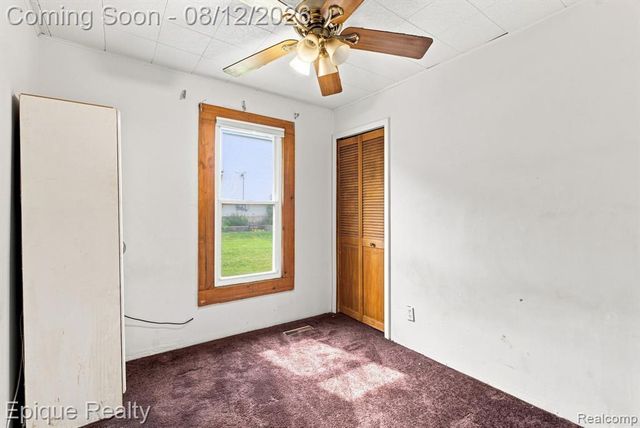 4860 Lakeview Avenue, West Bloomfield, MI 48324