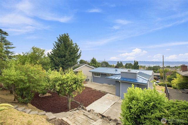5922 23rd Avenue S, Seattle, WA 98108