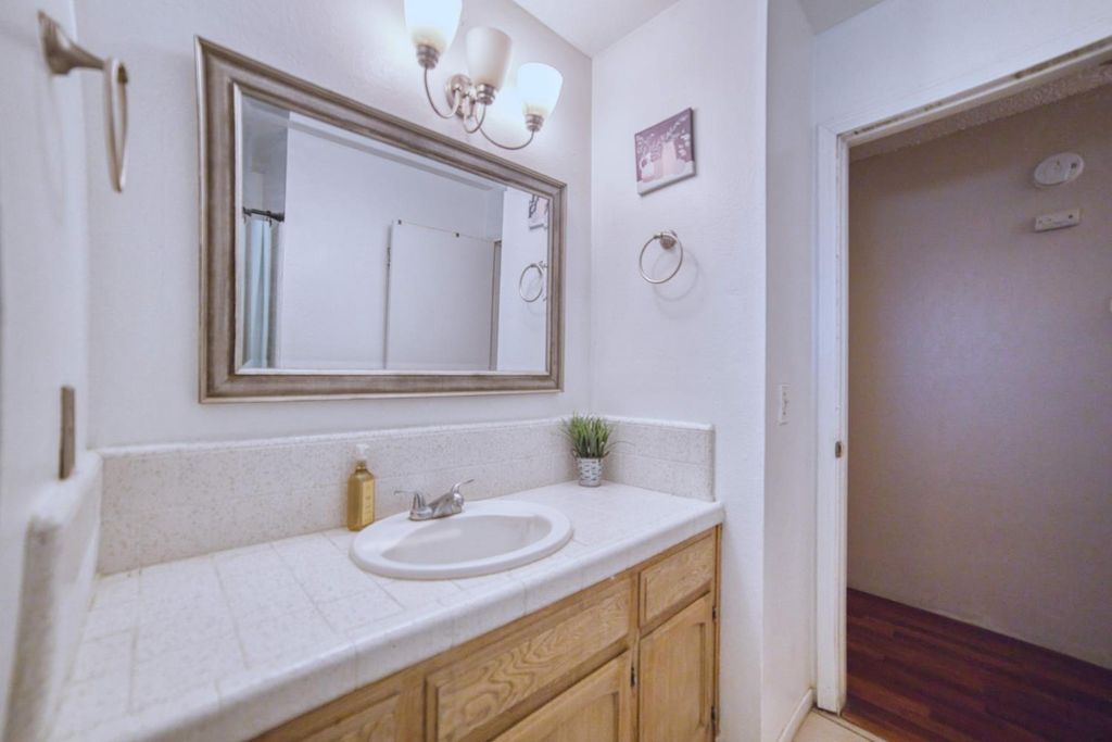 Image 20 of property listing at 11736 W Jensen Avenue, Kerman, CA 93630