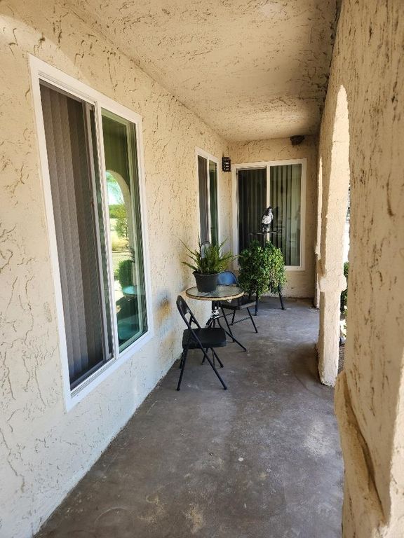 Image 4 of property listing at 11736 W Jensen Avenue, Kerman, CA 93630