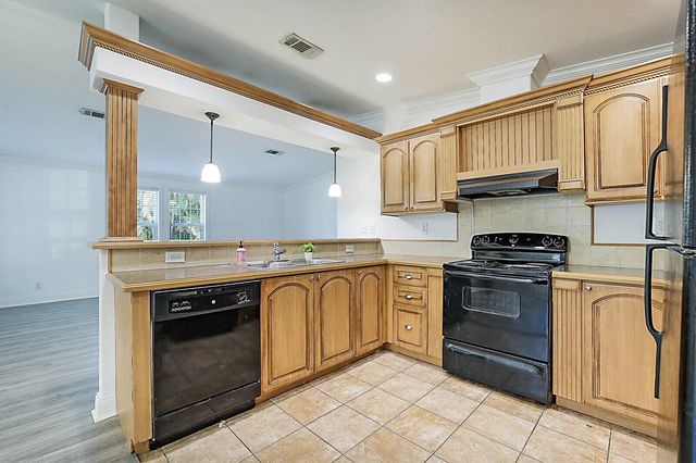 1102 19th Street, West Palm Beach, FL 33407