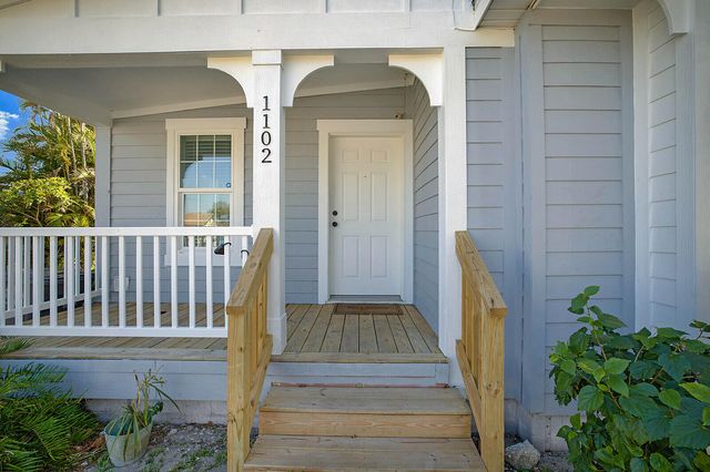 1102 19th Street, West Palm Beach, FL 33407