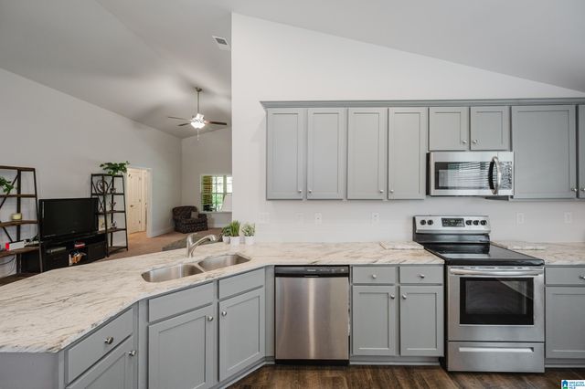 340 BLACK CREEK TRAIL, Odenville, AL 35120