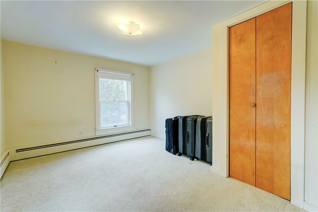 27 Richmond Avenue, Bergen, NY 14416