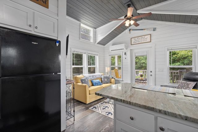1685 Chatuge Shores, Hiawassee, GA 30546