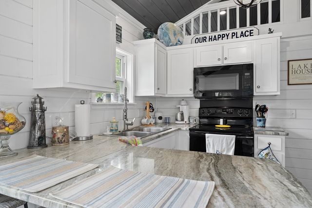 1685 Chatuge Shores, Hiawassee, GA 30546