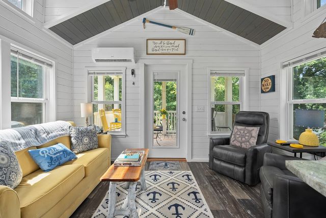 1685 Chatuge Shores, Hiawassee, GA 30546