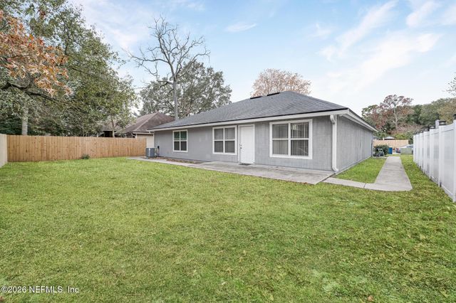 3427 PROVINCIAL Circle E, Jacksonville, FL 32277