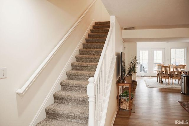 5915 Ajuga Court, Ellettsville, IN 47429