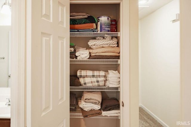 5915 Ajuga Court, Ellettsville, IN 47429