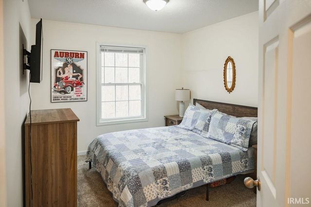 5915 Ajuga Court, Ellettsville, IN 47429