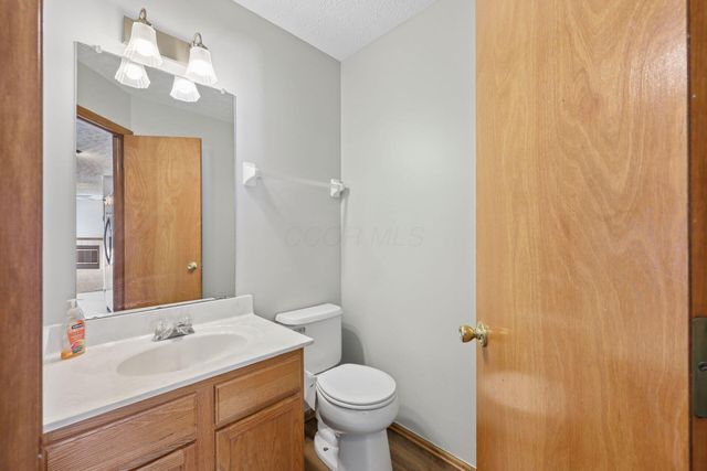 2179 Victoria Park Drive, Columbus, OH 43235