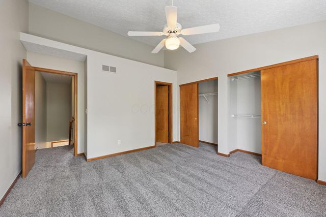 2179 Victoria Park Drive, Columbus, OH 43235