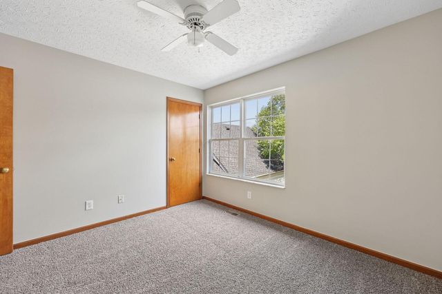 2179 Victoria Park Drive, Columbus, OH 43235