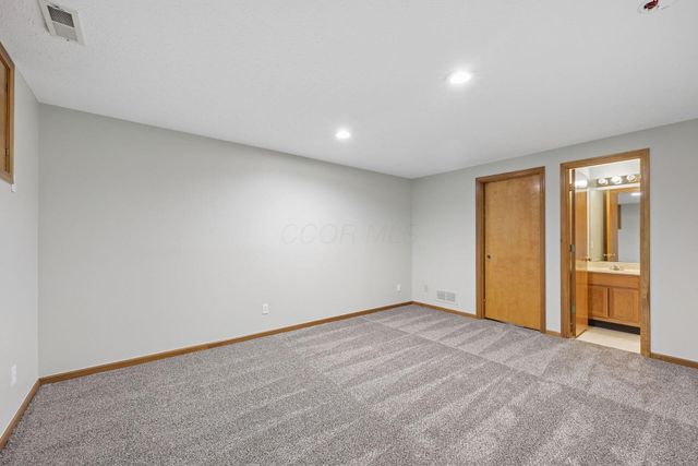 2179 Victoria Park Drive, Columbus, OH 43235