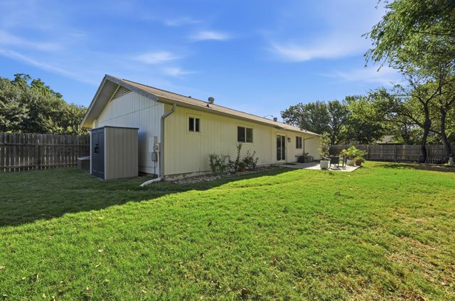 2307 Deadwood DR, Austin, TX 78744