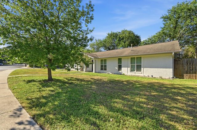 2307 Deadwood DR, Austin, TX 78744
