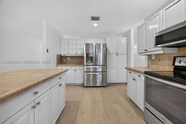 8400 SW 178th St, Palmetto Bay, FL 33157