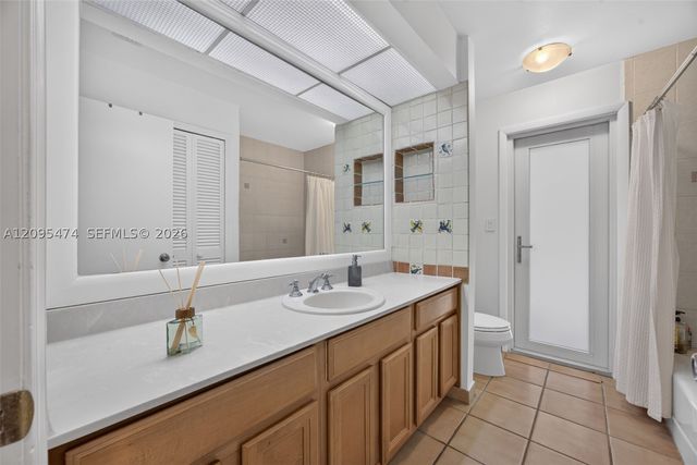 8400 SW 178th St, Palmetto Bay, FL 33157