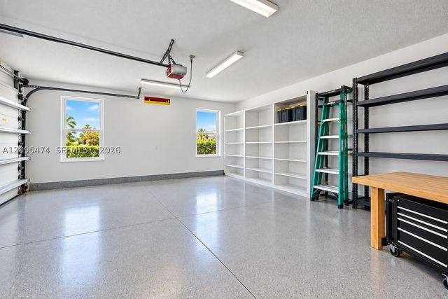 8400 SW 178th St, Palmetto Bay, FL 33157