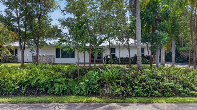 8400 SW 178th St, Palmetto Bay, FL 33157