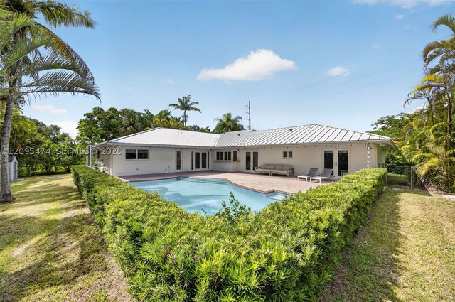 8400 SW 178th St, Palmetto Bay, FL 33157